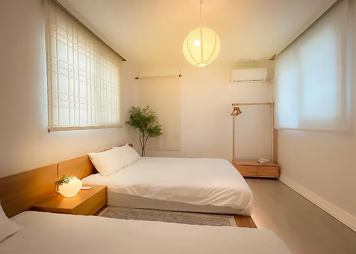 Seongsu#3beds#10min Seongsu Station#2min Walk From Yongdap Station Line2 #local Food Hot Spot#ddp#kspo ベッド・アンド・ブレックファスト 3*